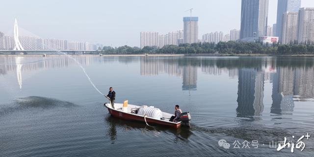 太原汾河景区启动“迎宾朋、迎国庆、迎中秋”环境和服务双提升行动