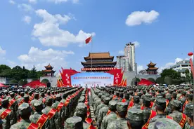 曲靖市举行2024年下半年新兵入伍欢送仪式图片