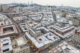 青岛冬天的雪，终于在春天“送达”！图片