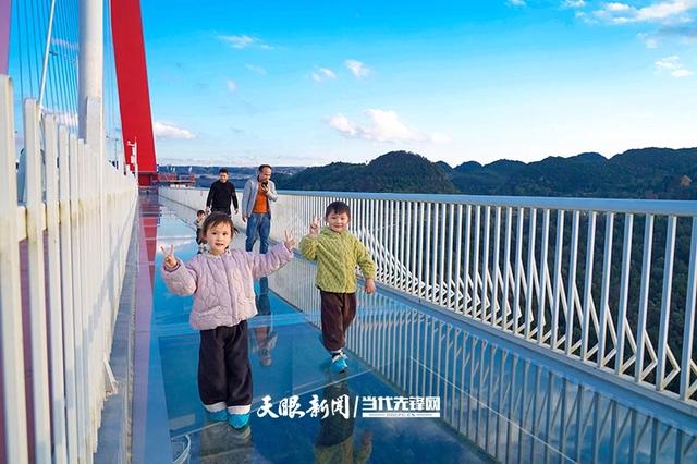 景借桥生辉 桥因景添彩