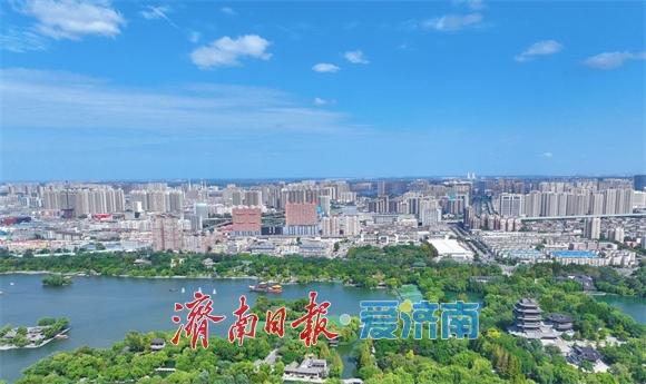 一年四季 泉在济南丨雨后初晴 济南大明湖畔画中游