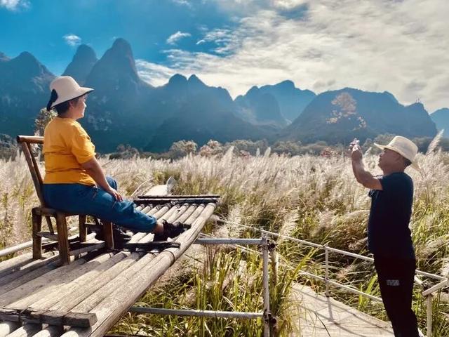 七星区朝阳乡浪漫秋景引客来