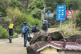 福建多地救援队赶来搜救失联的8岁男孩，周边众多村民也已加入搜救图片