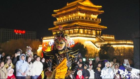 2026淮安运河灯会璀璨启幕，“Horse临门”点亮漕运门