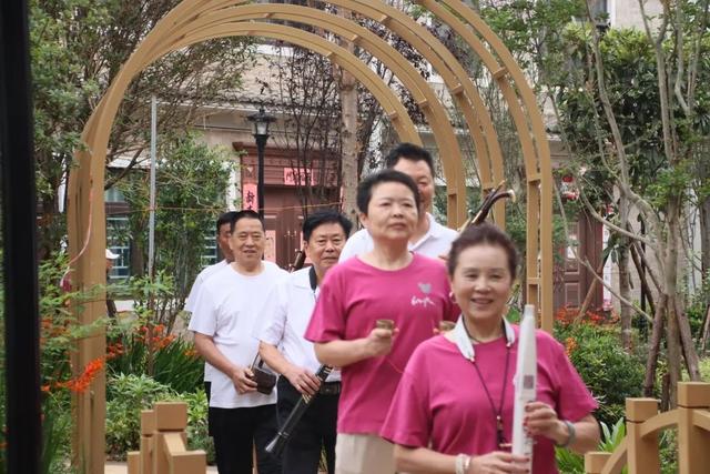 沿江街道马房民宿“暖服务”圈粉“旅居客”