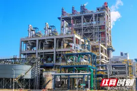 巴陵石化建成投产中国石化首套SE水煤浆水冷壁煤气化装置图片