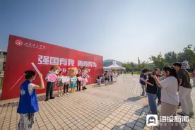 【组图】山东高校开学“大戏”启幕，山东女子学院本科在校生首次破万图片
