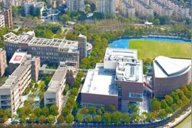 浦外扩招！上外附中采用人机对话评估！2025年“三公”招生简章发布图片