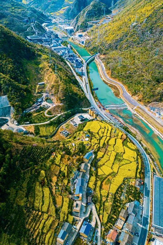 湖北“神武峡”：全球文旅新坐标