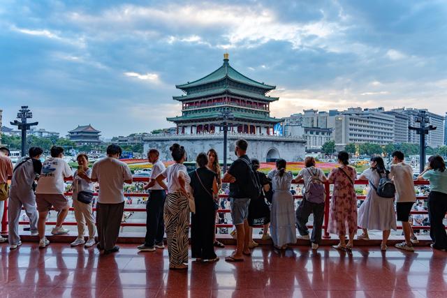 时政微观察丨从这些辩证关系，读懂“现代化人民城市”