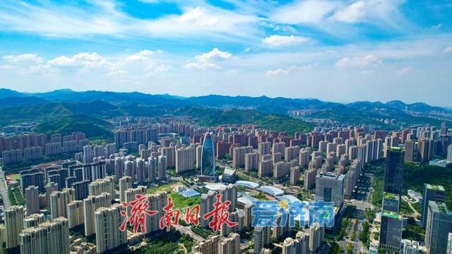 一年四季 泉在济南丨初秋晴好 济南展现云淡风轻诗意画卷