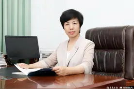 “三名”专访｜徐俊峰：二十九载从教路，以爱育爱共成长图片