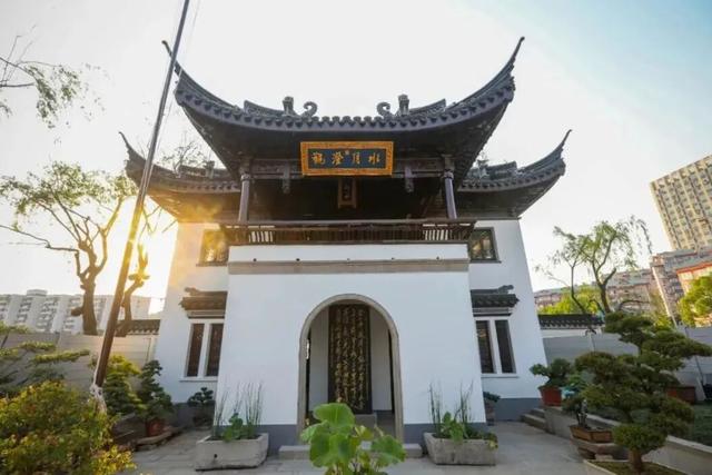 一夜爆火！无锡“钉子户”