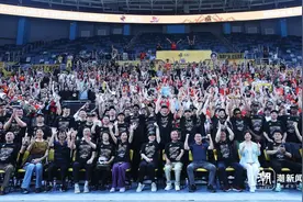 带回冠军荣耀更带来新期待 浙江广厦助力浙江体育事业再攀高峰图片