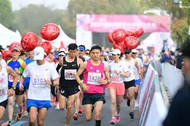 就在下周日，与奥运冠军同频冲刺图片