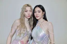 千人挤爆桃园机场！泰剧「GL天花板」LingOrm二度访台图片