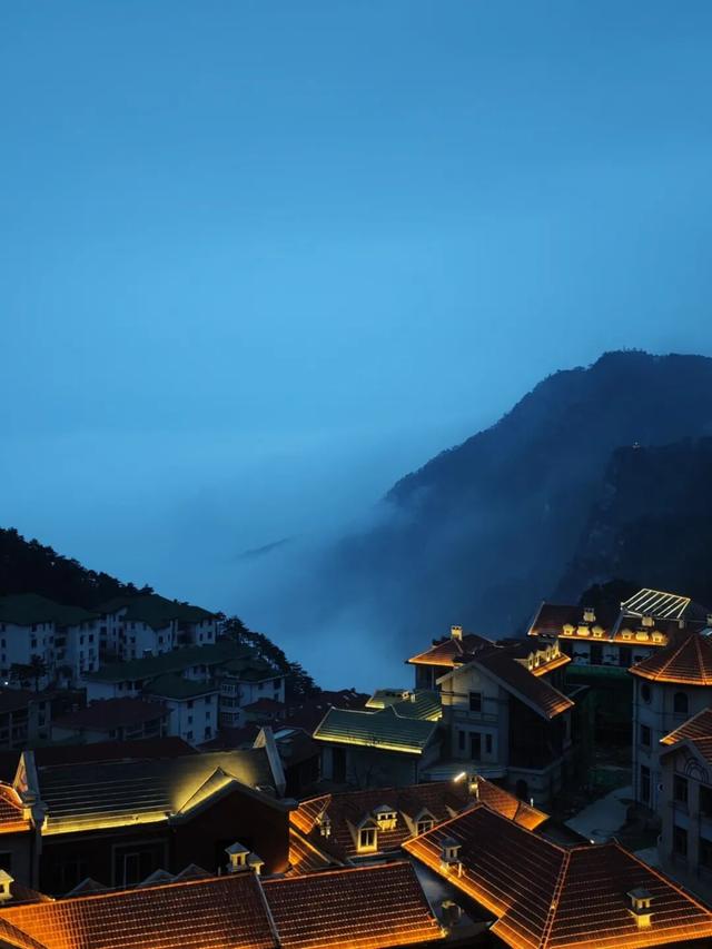 2025 收尾，谁在想念江西这座 “浪浪山”？