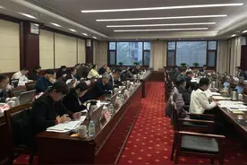 不得向学生收取任何形式的实习费用，湖南拟修订职业教育条例图片