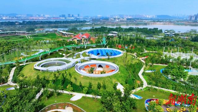 大湖新记｜大泽湖，凭什么崛起为长沙的理想之城？