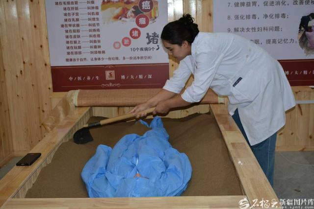 新疆是个好地方丨“反季”旅游 新疆畅玩正当时