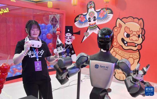 2025世界机器人大会在北京开幕