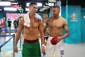 追光｜姆巴佩、C罗互晒祝福 双向奔赴艳羡旁人图片