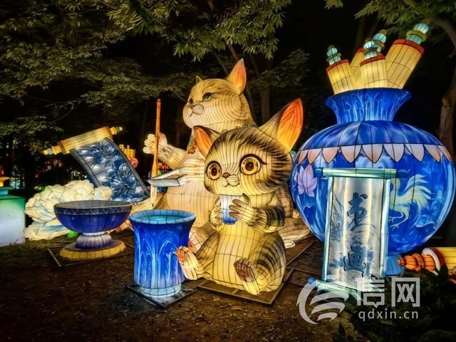 “青岛之夏”艺术灯会点亮中山公园 开启百日光影盛宴