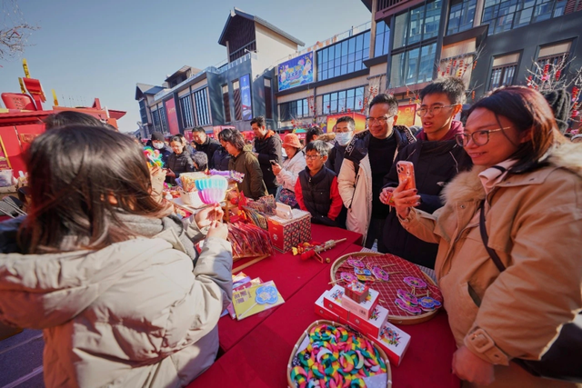 年味出圈、人气火爆！2026年春节假期北京文旅市场喜迎新春开门红