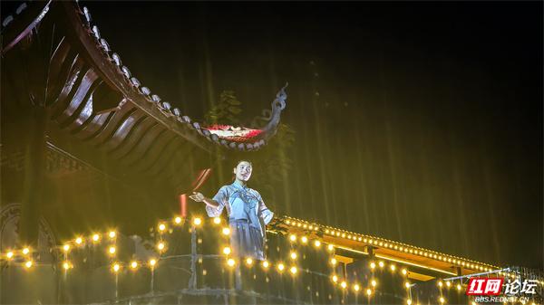 城步夜色：一盏灯火，一江故事