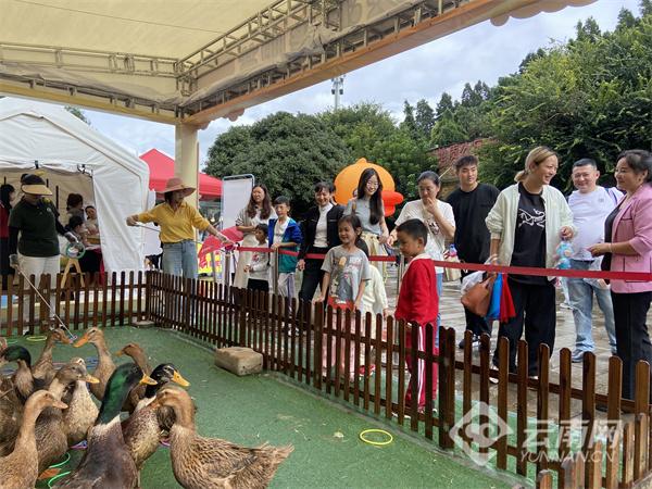 昆明国庆文旅亮点纷呈 假日“新场景”人气升温