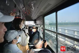 向人民汇报①|南京“惠民公交”让居民出行更方便图片