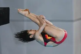 广东队斩获混合团体金牌图片