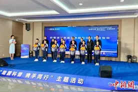 【甘快看】全国2.8万所学校获赠百余万册科普读物：普及防震减灾知识图片
