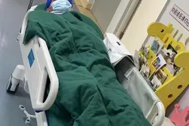 13岁男孩在夏令营被教官体罚致横纹肌溶解，拓展公司称警方已刑事立案视频封面