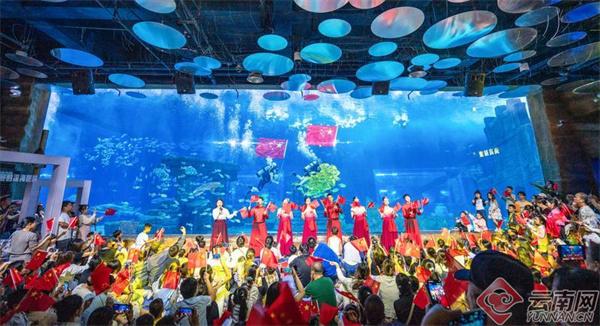 昆明融创文旅城多元文化碰撞 推动昆明“夜经济”和“夜文化”活力