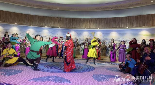 文化中国行·行走美丽新疆 | 239公里环湖路“串珠成链” 博湖美景一键打包即可出发