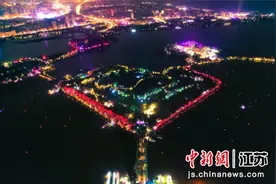 多元“夜”态成南京环玄武湖地区夜间经济闪光点图片