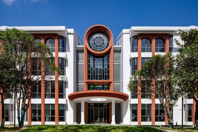 上海2025年度时尚空间出炉！长宁的这两处，你都去过吗？