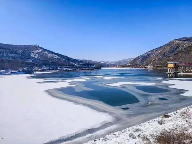 安定区：雪映石门水库 写就冬日画卷