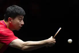 为国乒奋斗21年，马龙获国际奥协杰出运动生涯奖图片