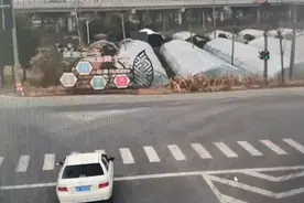 生死1分钟！苏D和浙B挺身而出！图片