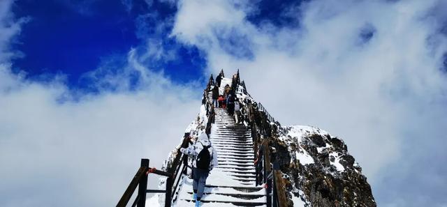 12月，去云南→踏雪而行，向山而去