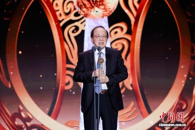 第17届影响世界华人盛典在京举行