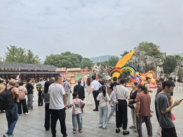 已满！已满！拥堵提醒！