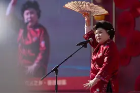吉祥中国年 | 81岁刘兰芳献艺胡集书会图片