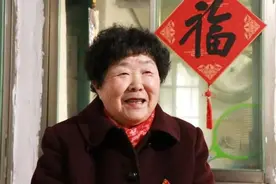 用一辈子坚守承诺，助人行善从不求回报！沪郊亭林镇彭阿姨获评“中国好人”图片