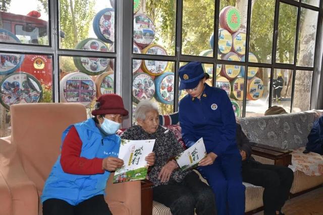 敦煌“九色鹿”女子消防服务队：为平安敦煌注入巾帼力量