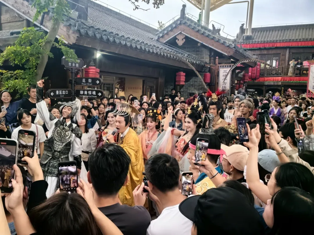 演员带“火”进组！宜昌一景区客流量将超20万人次