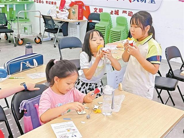 萌娃们化身全能牧场主！2025年华侨城旅游狂欢节光明分会场开幕