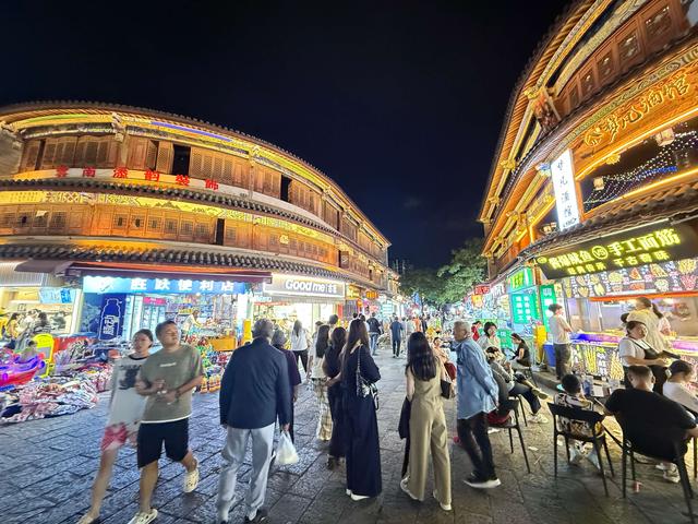 春城夜宴进化论③｜官渡古镇越“夜”越精彩